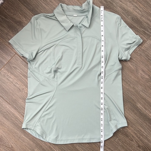 Lululemon Quick-Drying Short Sleeve Polo Shirt - Silver Blue - Size 10-12 - Picture 10 of 11